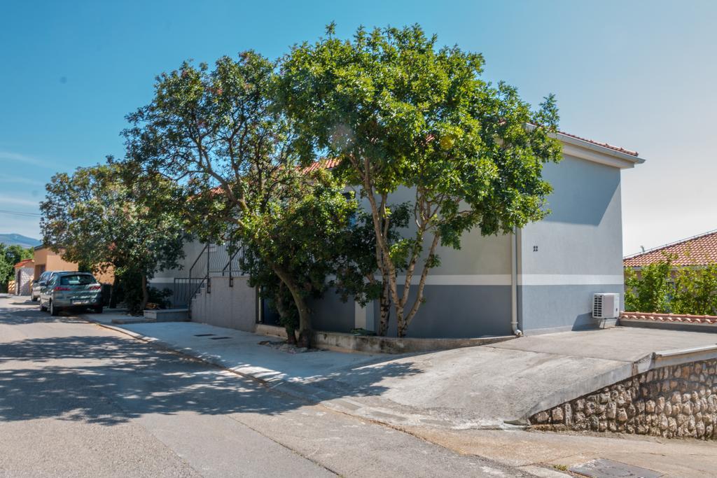 Apartments Seka Novi Vinodolski Kültér fotó
