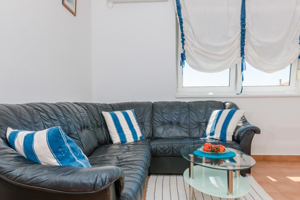 Apartments Seka Novi Vinodolski Kültér fotó